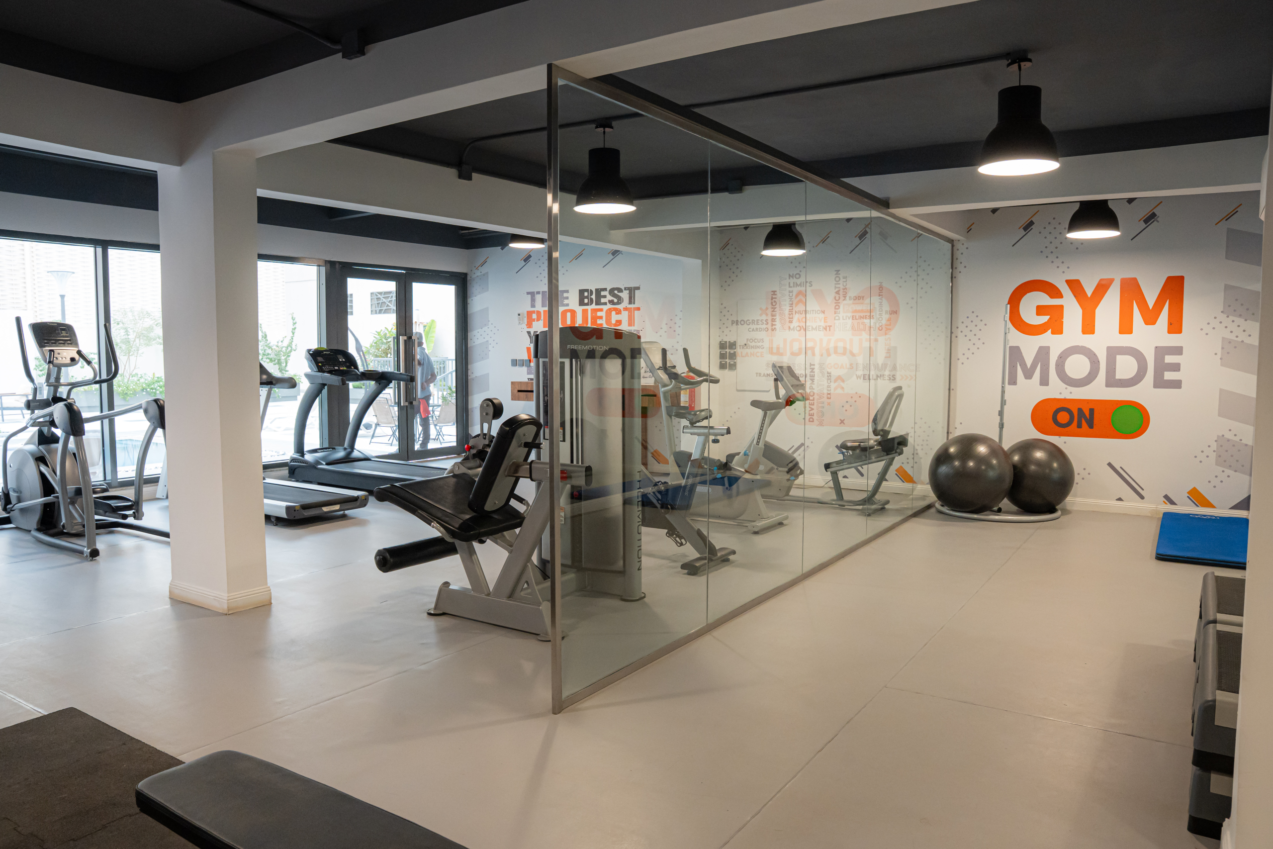 mena house compound riyadh gym